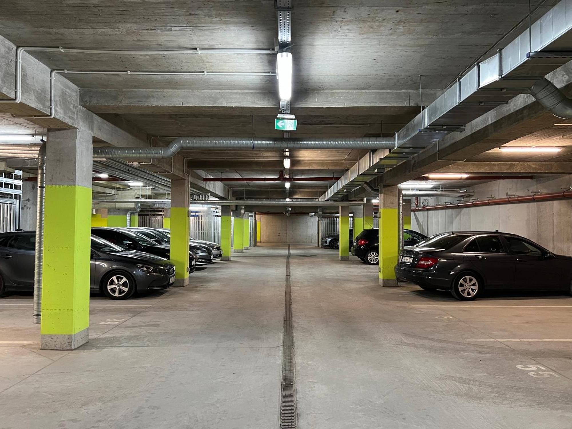 Loft Klonowa - Apartament Z Garazem Kielce Extérieur photo